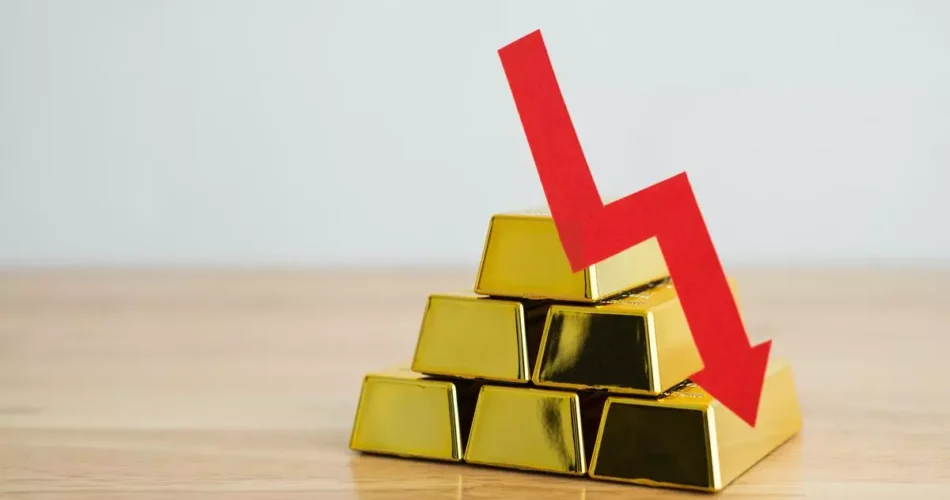 gold-price-drop-below-70000